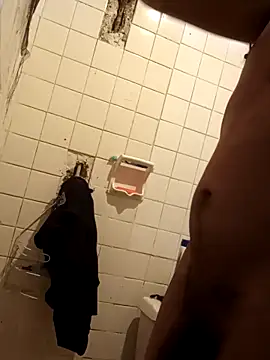 Snapshot of elcobin chatting on 10.05.25 elcobin online show from 10.05.25