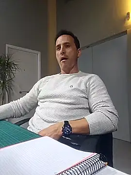 Lucas   81 online show from 11.25.25