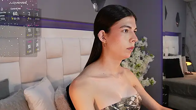 Snapshot of CuteAri chatting on 03.20.26 CuteAri online show from 03.20.26