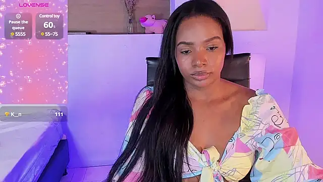 Snapshot of IvyBliss8 chatting on 02.04.25 IvyBliss8 online show from 02.04.25