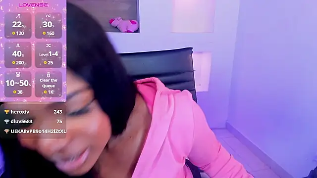 Snapshot of IvyBliss8 chatting on 02.17.25 IvyBliss8 online show from 02.17.25