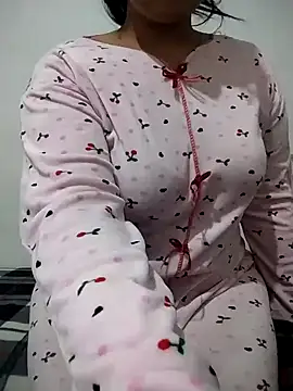 Snapshot of Dalou3a69 chatting on 12.25.24 Dalou3a69 online show from 12.25.24