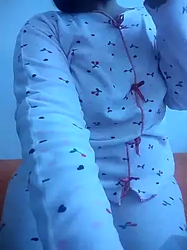 Snapshot of Dalou3a69 chatting on 01.02.25 Dalou3a69 online show from 01.02.25