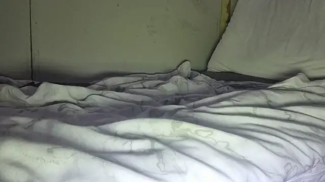 Snapshot of addicktedGT chatting on 01.05.25 addicktedGT online show from 01.05.25