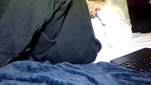 Snapshot of addicktedGT chatting on 02.19.25 addicktedGT online show from 02.19.25