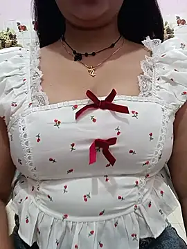 cute-mahek online show from 06.01.26