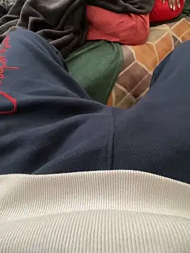 Snapshot of hamed-697 chatting on 02.15.25 hamed-697 online show from 02.15.25