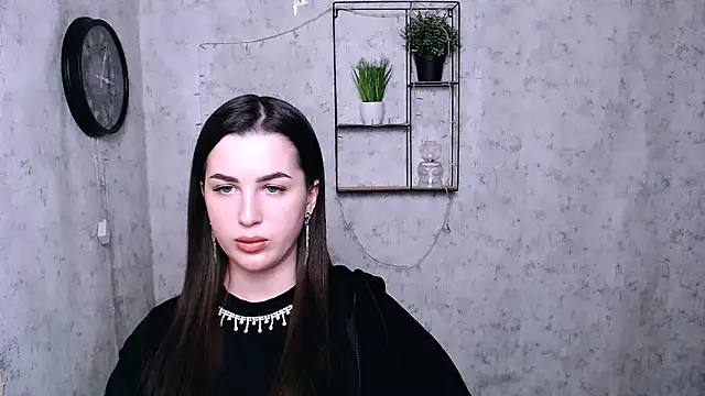 Snapshot of DivaKaily_ chatting on 12.02.24 DivaKaily online show from 12.02.24