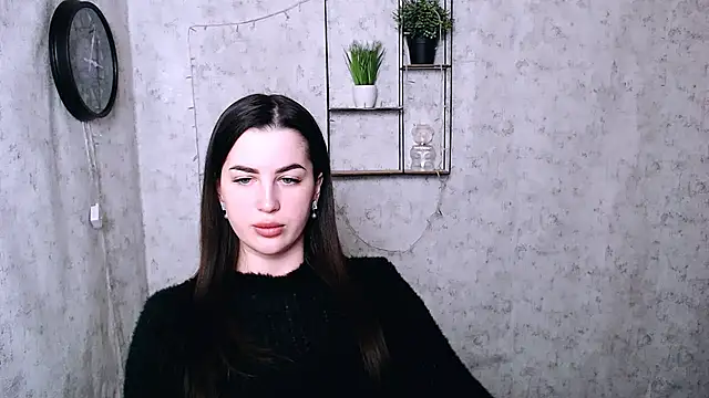 Snapshot of DivaKaily_ chatting on 12.04.24 DivaKaily online show from 12.04.24