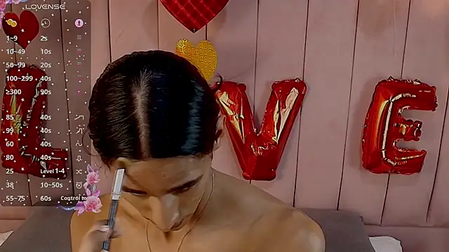 skyyfoxpraga online show from 02.18.25