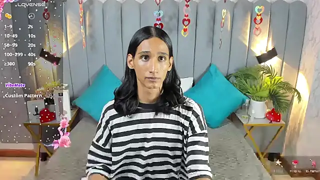 skyyfoxpraga online show from 02.23.25