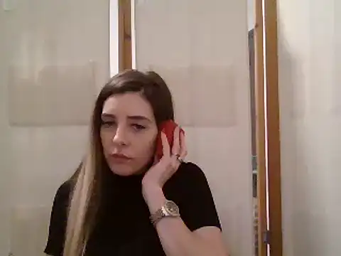 Snapshot of MissBella131 chatting on 02.10.25 MissBella131 online show from 02.10.25