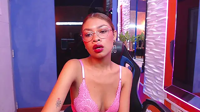 Perla prg online show from 02.28.25