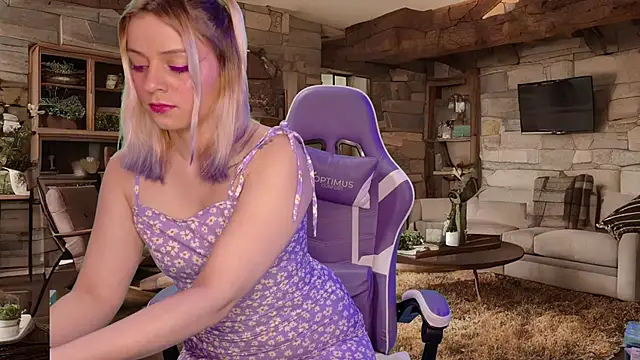 Snapshot of Dolce--Mia---Bianchi__07 chatting on 01.14.25 Dolce--Mia---Bianchi  07 online show from 01.14.25