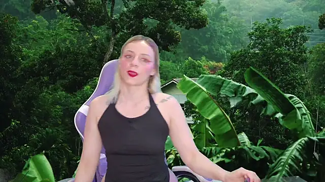 Snapshot of Dolce--Mia---Bianchi__07 chatting on 01.26.25 Dolce--Mia---Bianchi  07 online show from 01.26.25