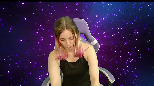 Snapshot of Dolce--Mia---Bianchi__07 chatting on 02.27.25 Dolce--Mia---Bianchi  07 online show from 02.27.25