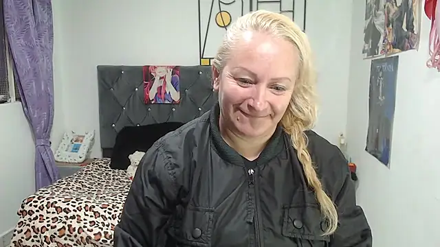 emperabigbootybigass online show from 07.16.26