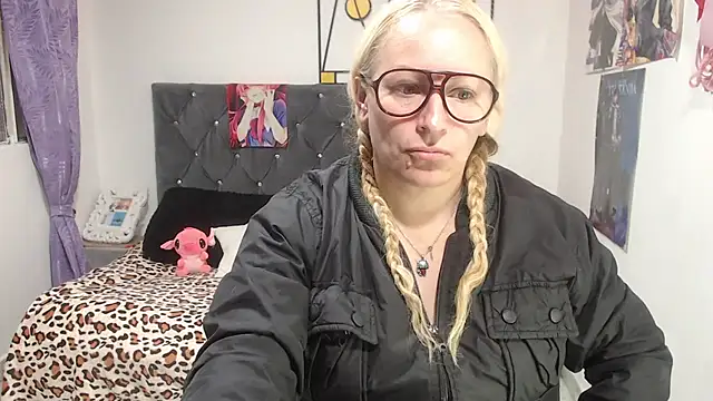 emperabigbootybigass online show from 07.22.26