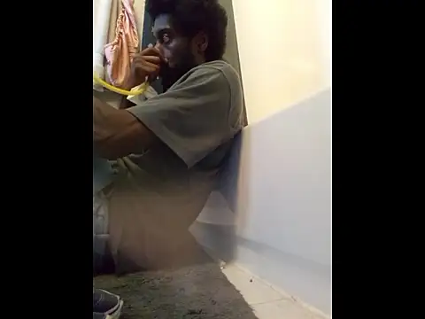 Snapshot of DevinToore chatting on 03.21.26 DevinToore online show from 03.21.26