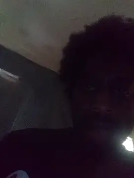 Snapshot of DevinToore chatting on 04.12.26 DevinToore online show from 04.12.26