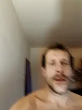 Snapshot of DonCristian chatting on 11.23.25 DonCristian online show from 11.23.25