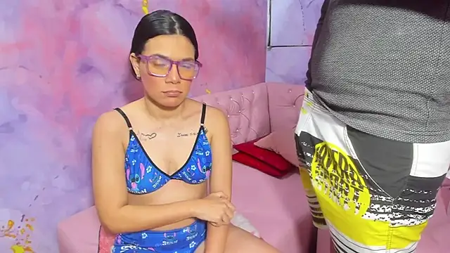 Snapshot of Living_room chatting on 03.05.25 Living room online show from 03.05.25