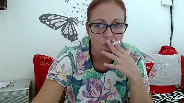 LadyHellene online show from 10.08.25