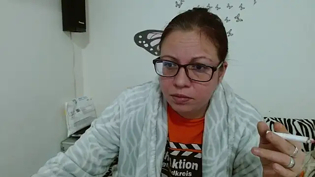 LadyHellene online show from 02.05.26