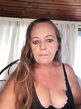 Kimmyb777 online show from 04.04.26