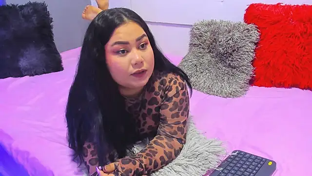 victoriajk online show from 02.17.26