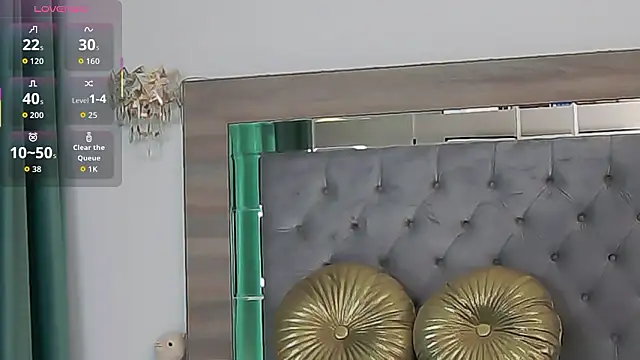 Lorehottie online show from 03.06.26