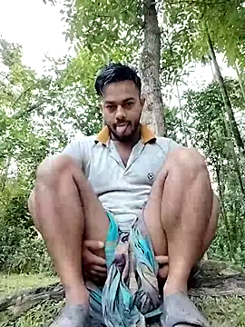 Snapshot of arafat_mia chatting on 04.18.26 arafat mia online show from 04.18.26