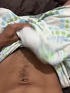 Snapshot of E_Himeros chatting on 12.18.24 E Himeros online show from 12.18.24