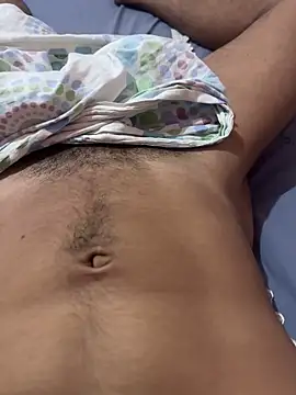 Snapshot of E_Himeros chatting on 12.21.24 E Himeros online show from 12.21.24