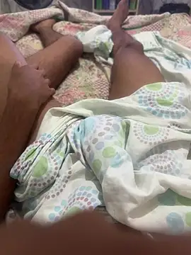 Snapshot of E_Himeros chatting on 12.30.24 E Himeros online show from 12.30.24