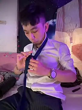 ex199212 online show from 03.12.25