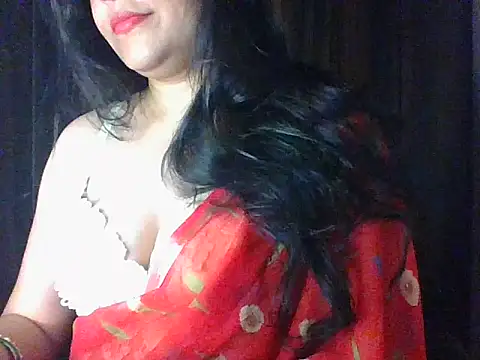 Snapshot of santurmom chatting on 05.17.26 santurmom online show from 05.17.26