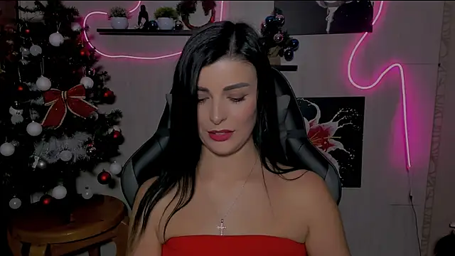 KayWuds online show from 12.17.24