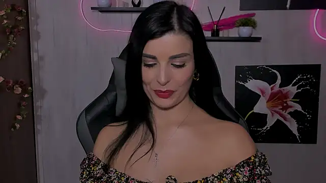 KayWuds online show from 01.28.25