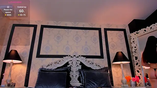 ImSophiie online show from 03.08.25