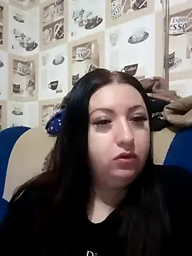 Snapshot of Veronica-Celie chatting on 12.25.24 Veronica-Celie online show from 12.25.24