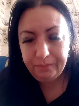 Snapshot of Veronica-Celie chatting on 09.24.25 Veronica-Celie online show from 09.24.25