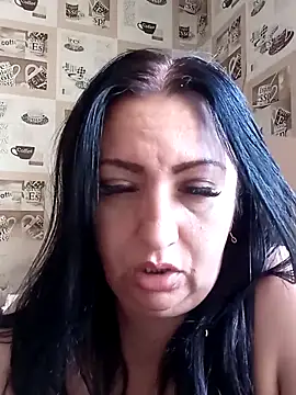 Snapshot of Veronica-Celie chatting on 10.04.25 Veronica-Celie online show from 10.04.25