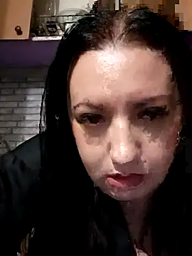 Snapshot of Veronica-Celie chatting on 10.09.25 Veronica-Celie online show from 10.09.25