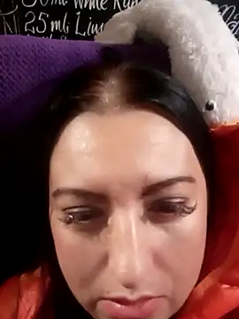 Snapshot of Veronica-Celie chatting on 10.22.25 Veronica-Celie online show from 10.22.25