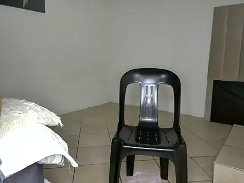 Pearl 00 online show from 03.02.25