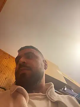 Dikkiduohottt online show from 03.19.25