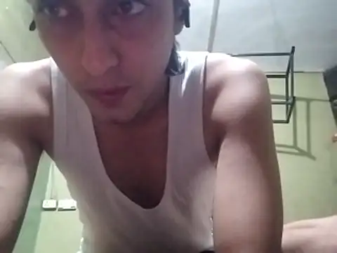 Snapshot of fantasticdickandballsss chatting on 04.19.26 fantasticdickandballsss online show from 04.19.26