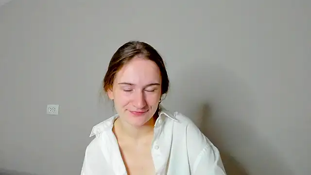 L1ittle kitty  online show from 09.29.25