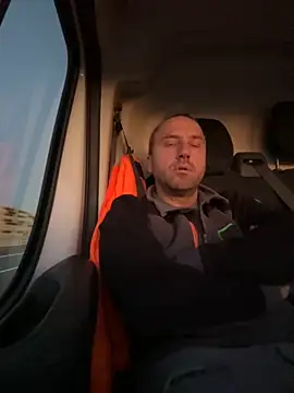 Lecatore80 online show from 11.27.25